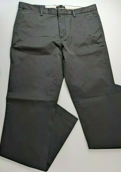 NWT Banana Republic Fulton Skinny Fit Rapid Movement Chino Charcoal 35W 36L - Picture 1 of 11